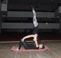 Партерная акробатика